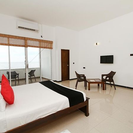 Grace Beach Resort By Travel Corners Negombo Esterno foto