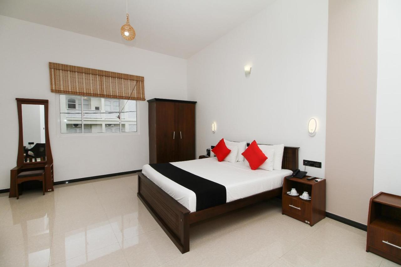 Grace Beach Resort By Travel Corners Negombo Esterno foto