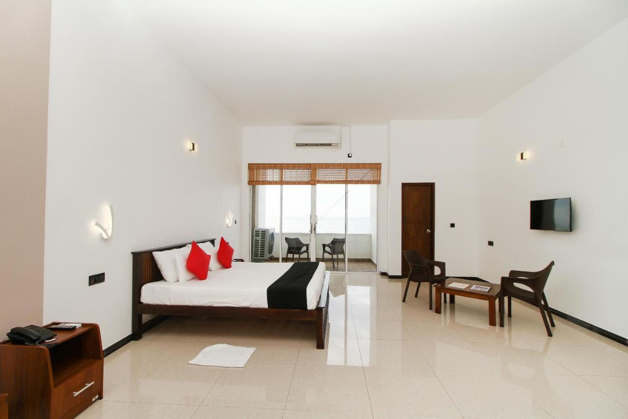 Grace Beach Resort By Travel Corners Negombo Esterno foto