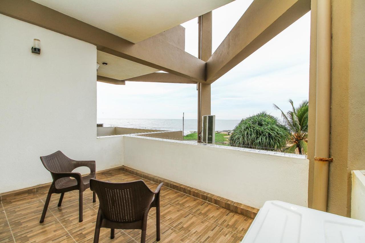 Grace Beach Resort By Travel Corners Negombo Esterno foto