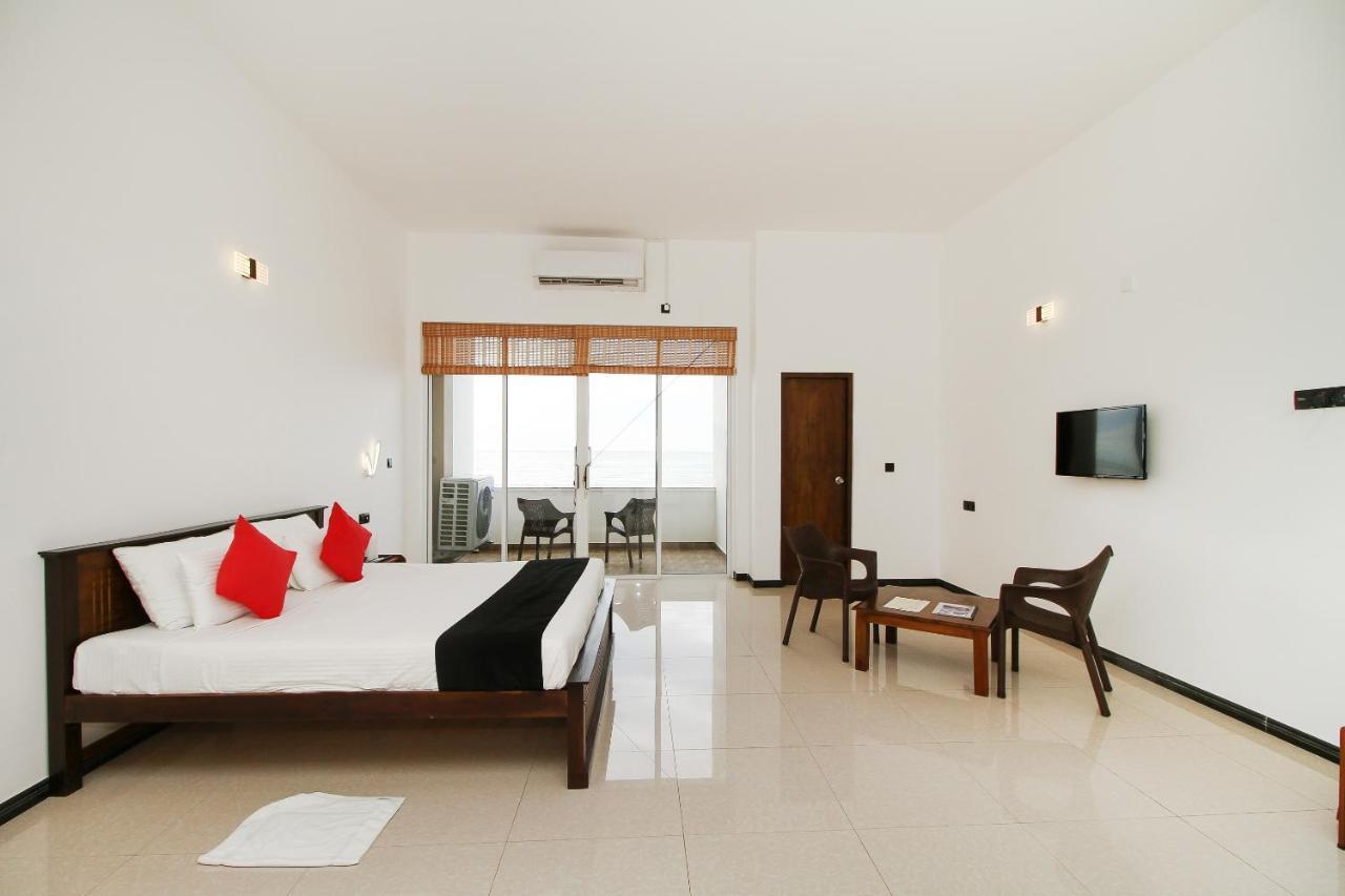 Grace Beach Resort By Travel Corners Negombo Esterno foto